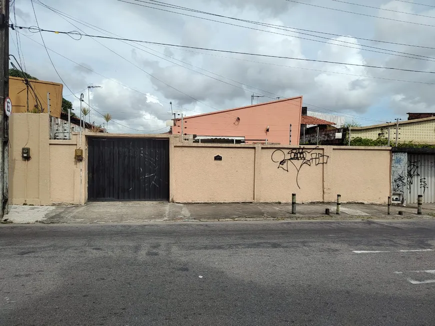 Foto 1 de Casa com 3 Quartos à venda, 528m² em Parangaba, Fortaleza