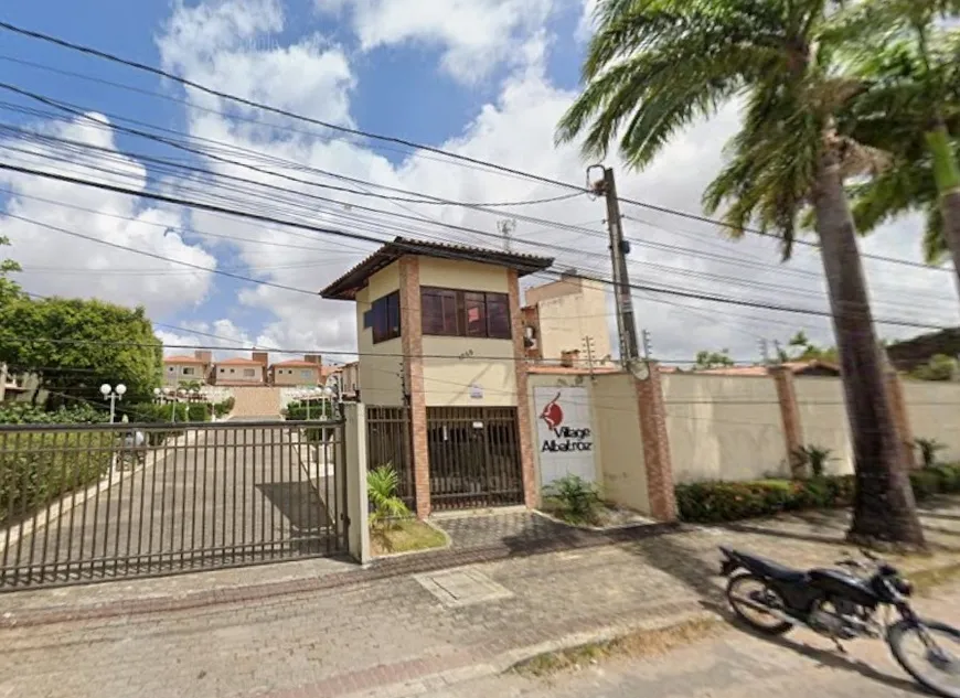 Foto 1 de Casa de Condomínio com 3 Quartos para alugar, 120m² em BOA VISTA, Fortaleza