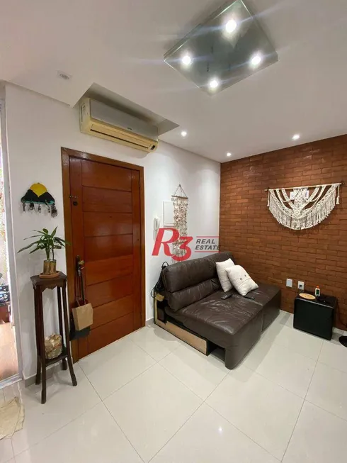 Foto 1 de Apartamento com 2 Quartos à venda, 66m² em Gonzaga, Santos