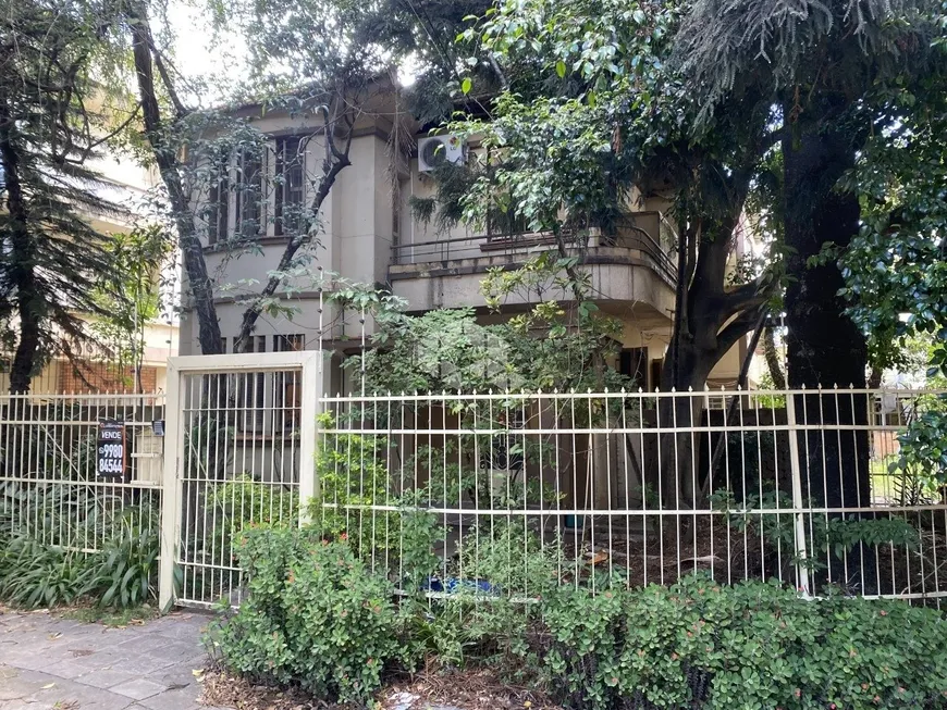 Foto 1 de Casa com 4 Quartos à venda, 353m² em São João, Porto Alegre