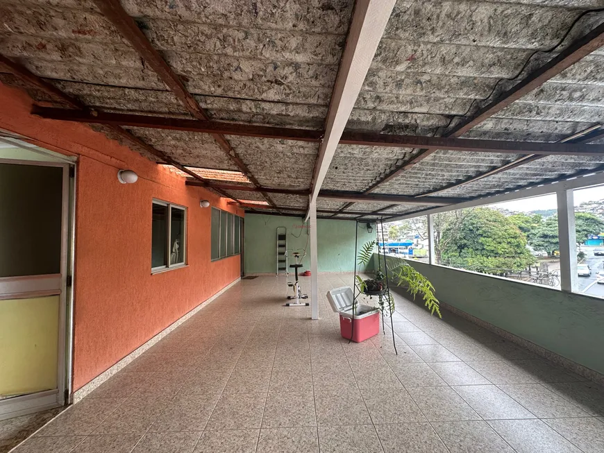 Foto 1 de Apartamento com 3 Quartos à venda, 123m² em São Pedro, Teresópolis