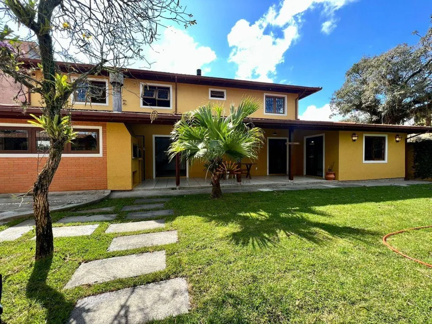 Foto 1 de Casa com 3 Quartos à venda, 190m² em Rio Tavares, Florianópolis