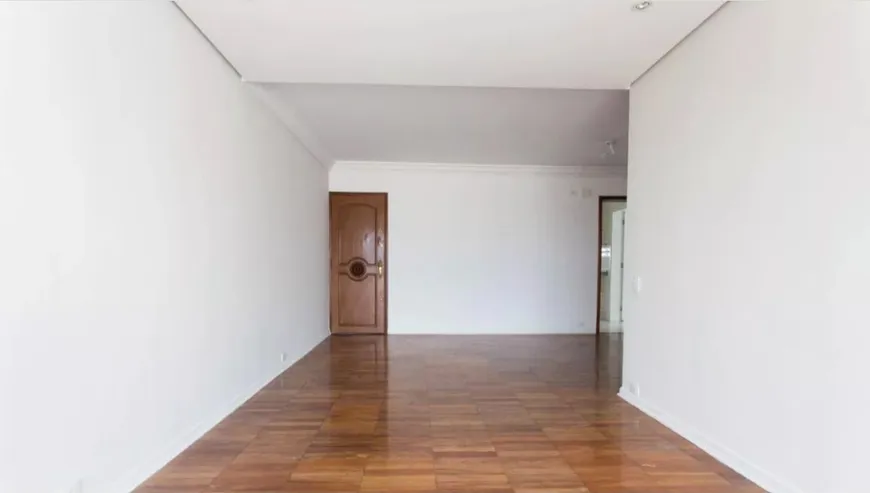 Foto 1 de Apartamento com 3 Quartos para alugar, 129m² em Cerqueira César, São Paulo