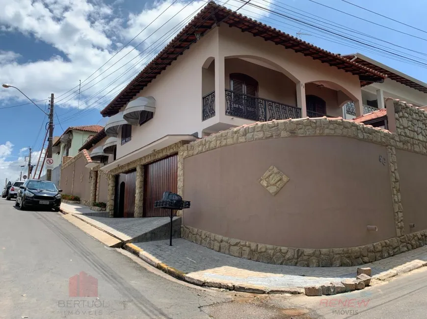 Foto 1 de Casa com 3 Quartos à venda, 270m² em Vila Pasti, Louveira