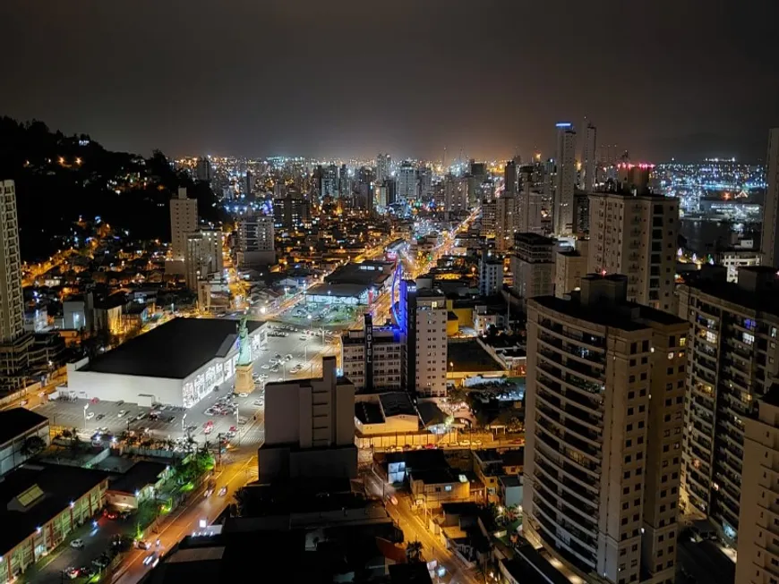 Foto 1 de Apartamento com 2 Quartos à venda, 79m² em Fazenda, Itajaí