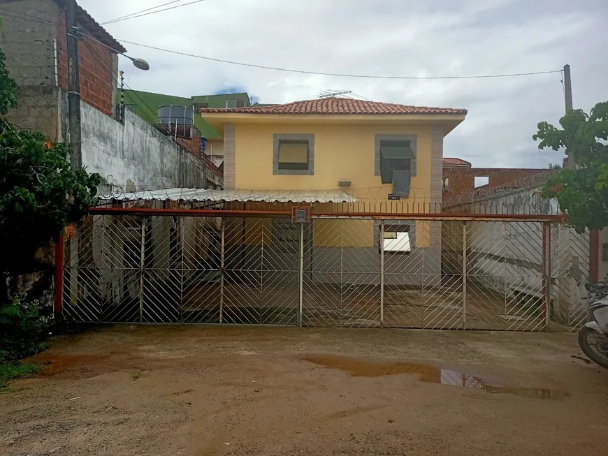 Foto 1 de Apartamento com 2 Quartos para alugar, 50m² em Fragoso, Olinda