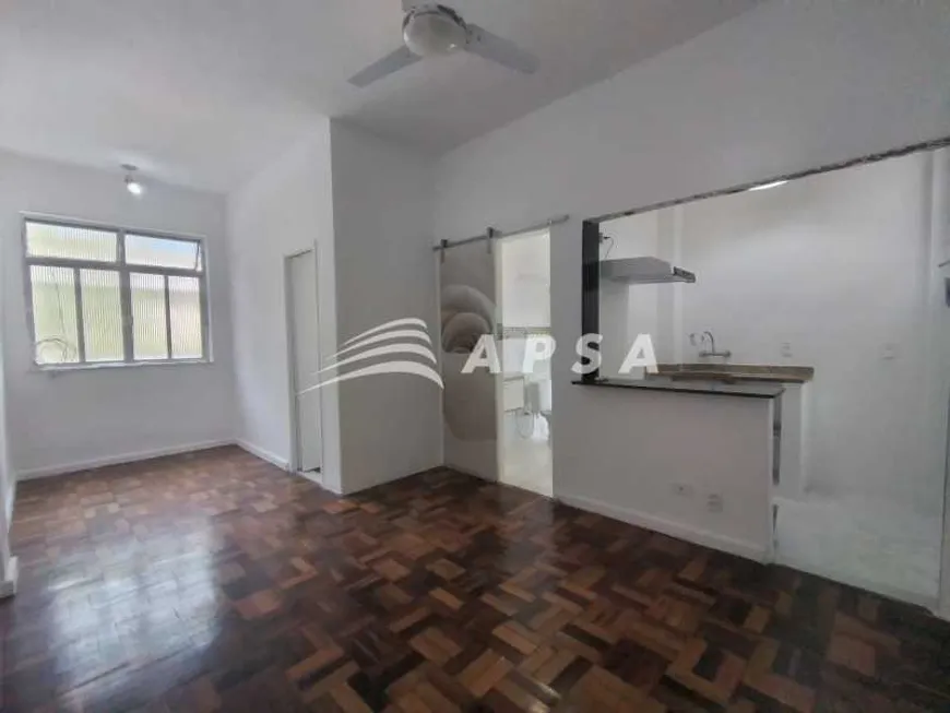 Foto 1 de Apartamento com 1 Quarto à venda, 45m² em Estacio, Rio de Janeiro