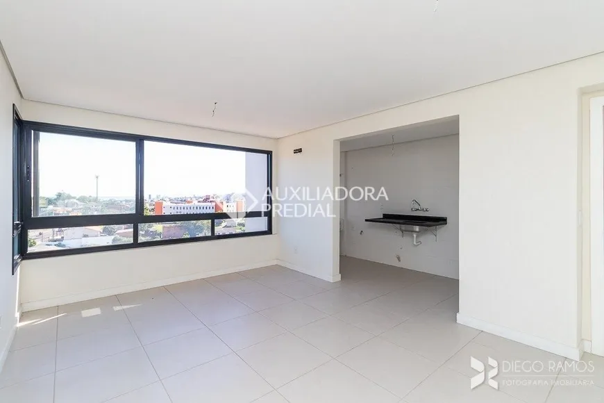 Foto 1 de Apartamento com 2 Quartos à venda, 67m² em Cavalhada, Porto Alegre