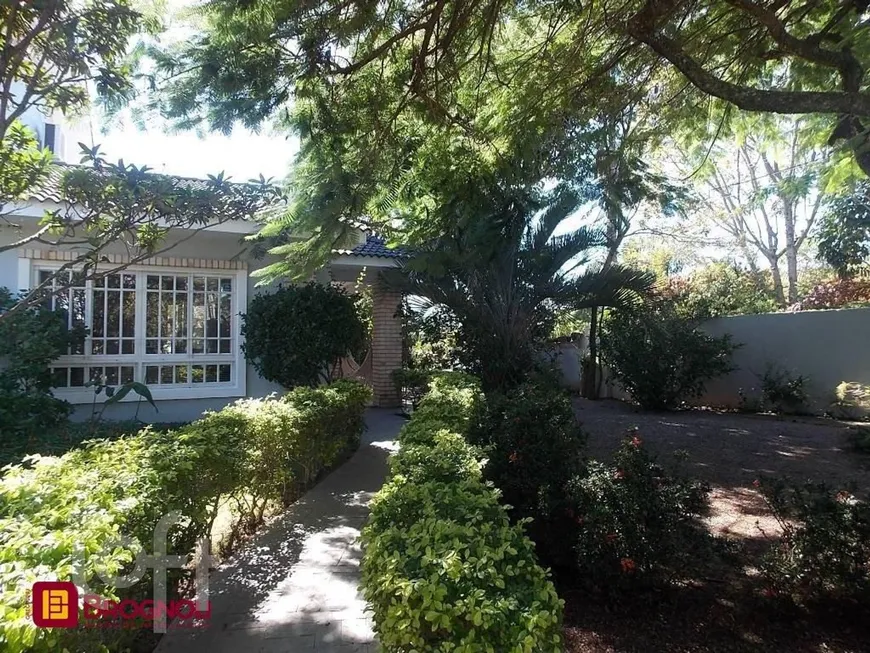 Foto 1 de Casa com 5 Quartos à venda, 260m² em Canasvieiras, Florianópolis