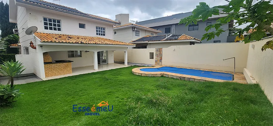 Foto 1 de Casa de Condomínio com 3 Quartos à venda, 156m² em Jardins Madri, Goiânia