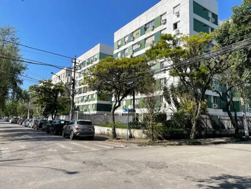 Foto 1 de Apartamento com 3 Quartos à venda, 108m² em Aterrado, Volta Redonda