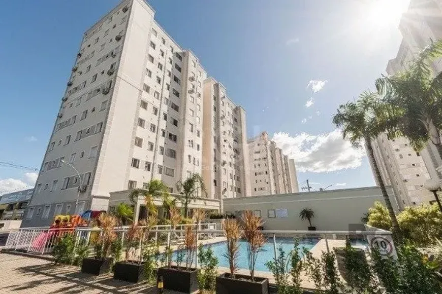 Foto 1 de Apartamento com 2 Quartos à venda, 44m² em Humaitá, Porto Alegre