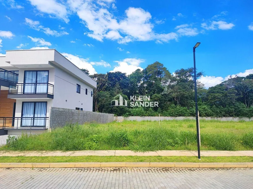 Foto 1 de Lote/Terreno à venda, 420m² em Cascatinha, Nova Friburgo