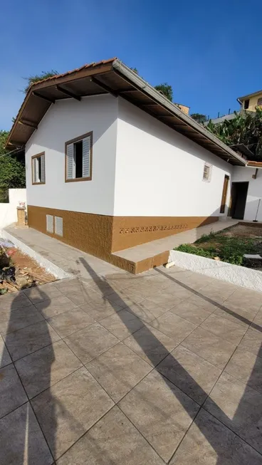 Foto 1 de Casa com 3 Quartos à venda, 113m² em Carvoeira, Florianópolis