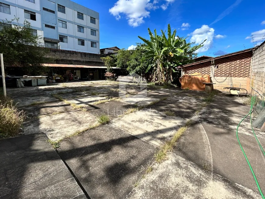 Foto 1 de Lote/Terreno à venda, 336m² em Carlos Prates, Belo Horizonte