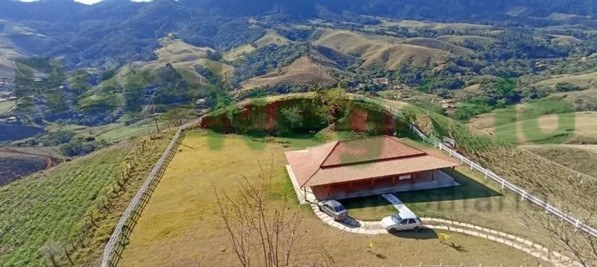 Foto 1 de Fazenda/Sítio à venda, 193600m² em Centro, Frutal