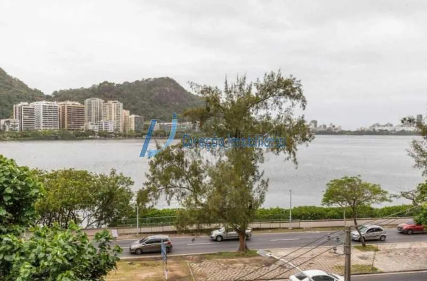 Foto 1 de Apartamento com 4 Quartos à venda, 221m² em Lagoa, Rio de Janeiro