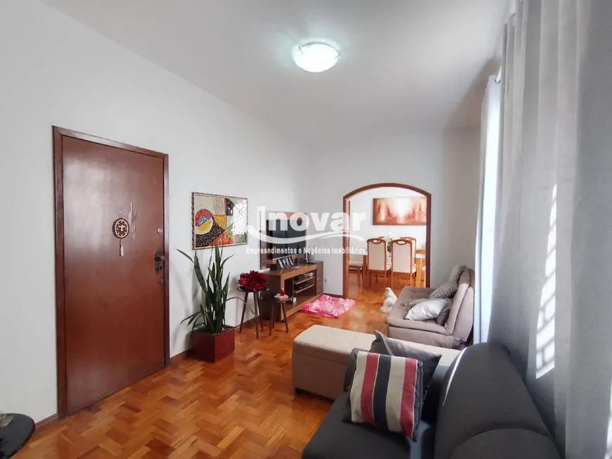 Foto 1 de Apartamento com 3 Quartos à venda, 120m² em Santo Antônio, Belo Horizonte