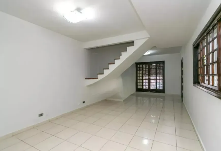 Foto 1 de Sobrado com 3 Quartos à venda, 178m² em Jardim Petrópolis, São Paulo