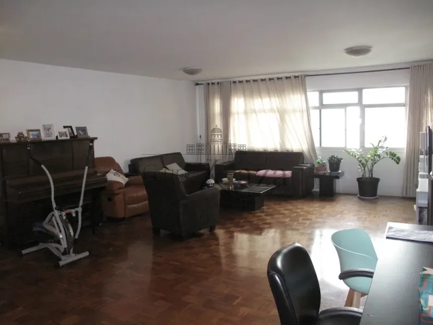 Foto 1 de Apartamento com 4 Quartos à venda, 171m² em Higienópolis, São Paulo