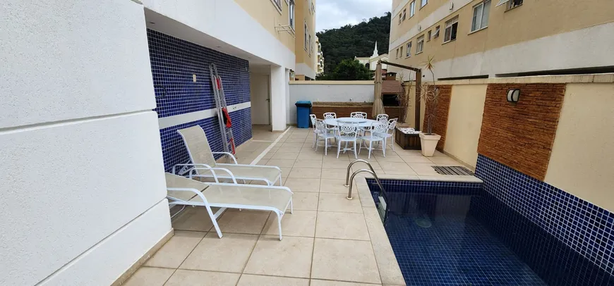 Foto 1 de Apartamento com 2 Quartos à venda, 78m² em Correas, Petrópolis