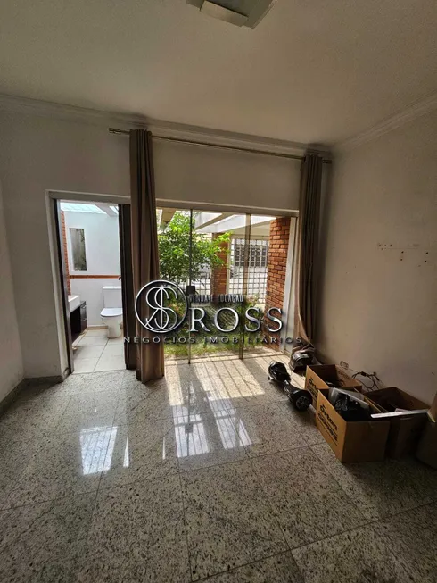 Foto 1 de Sobrado com 3 Quartos para alugar, 250m² em Centro, São Caetano do Sul