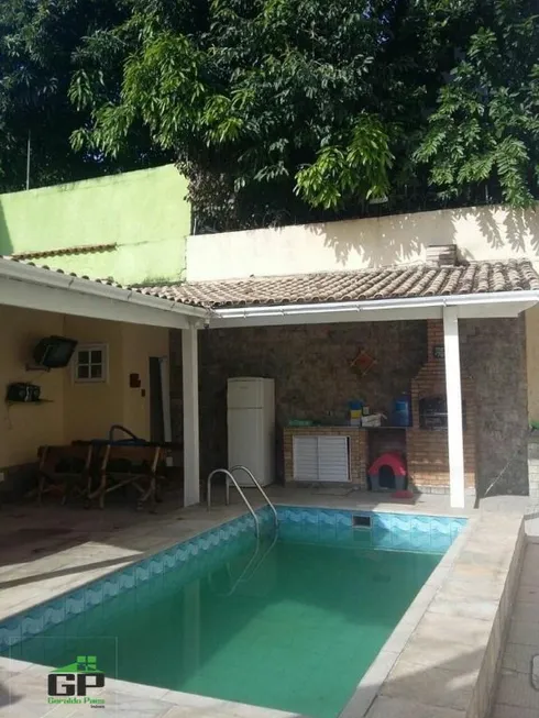 Foto 1 de Casa com 3 Quartos à venda, 256m² em  Vila Valqueire, Rio de Janeiro