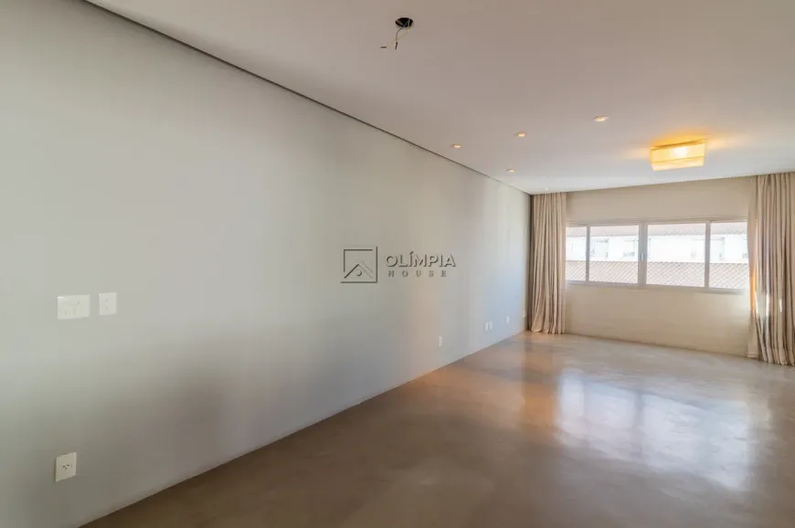 Foto 1 de Apartamento com 2 Quartos à venda, 160m² em Jardim Paulista, São Paulo