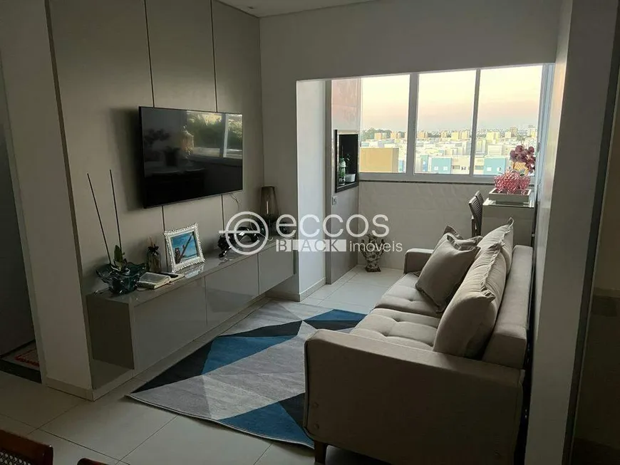 Foto 1 de Apartamento com 2 Quartos à venda, 57m² em Jardim Holanda, Uberlândia