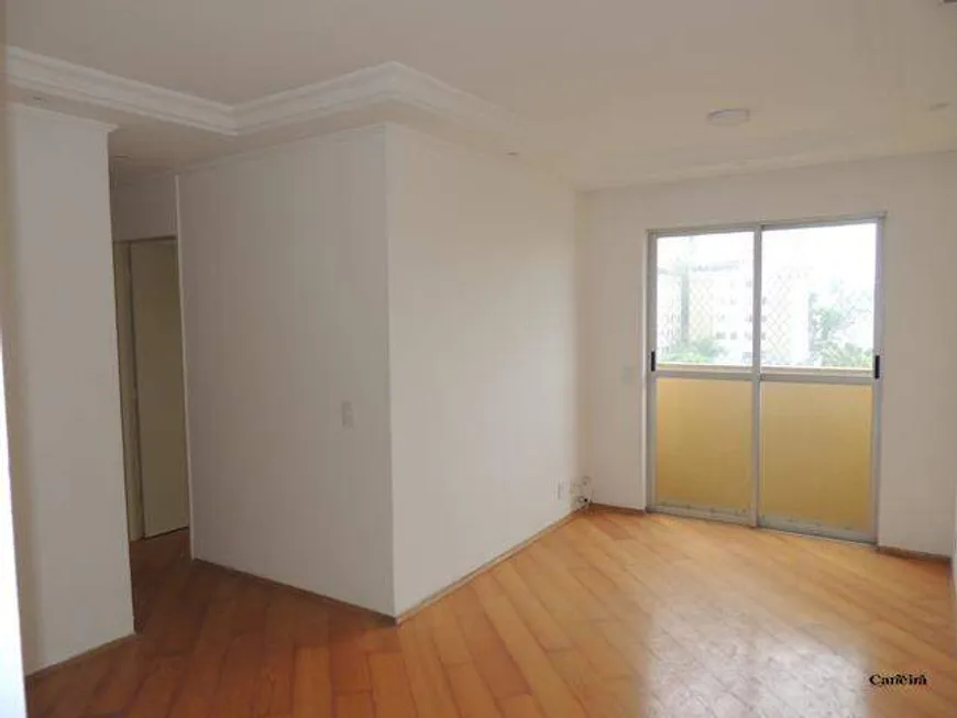 Foto 1 de Apartamento com 3 Quartos para alugar, 60m² em Jardim Santa Terezinha, São Paulo