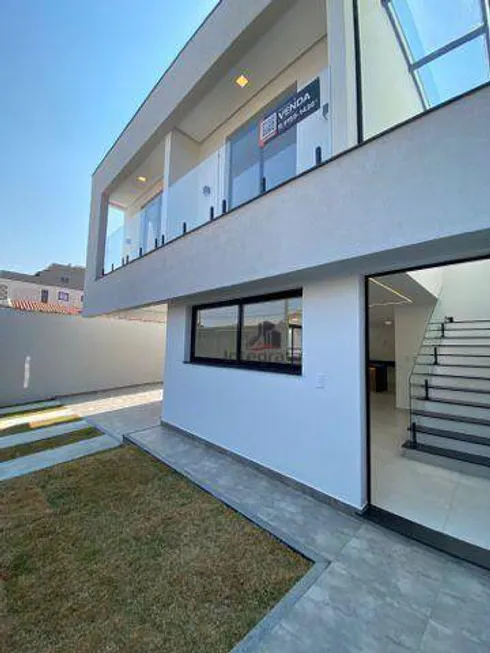 Foto 1 de Casa com 3 Quartos à venda, 175m² em Jardim Das Acácias, Poços de Caldas