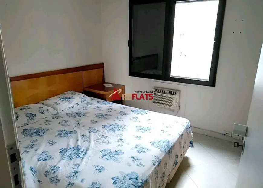 Foto 1 de Flat com 1 Quarto à venda, 45m² em Itaim Bibi, São Paulo