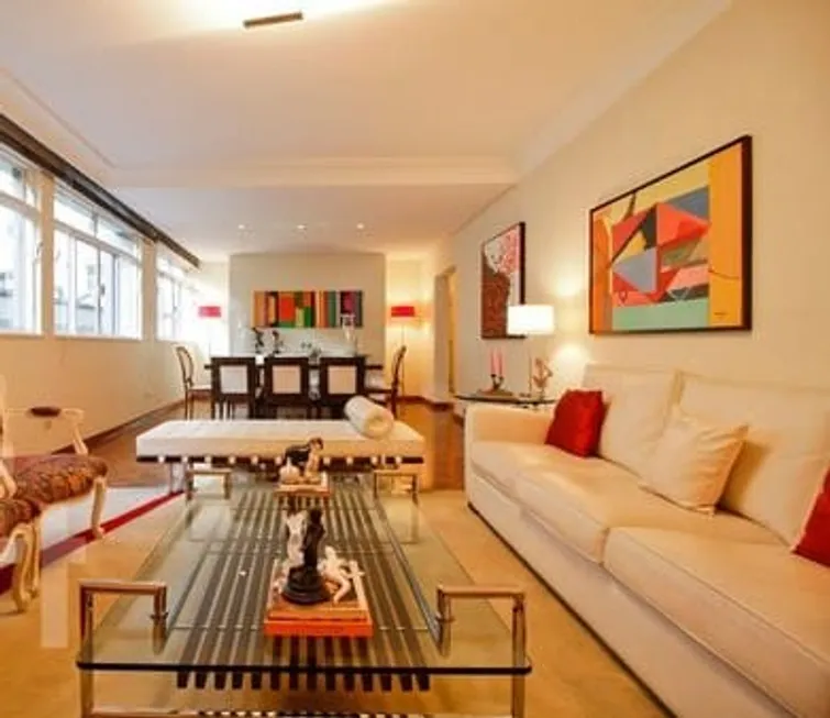 Foto 1 de Apartamento com 3 Quartos à venda, 180m² em Cerqueira César, São Paulo
