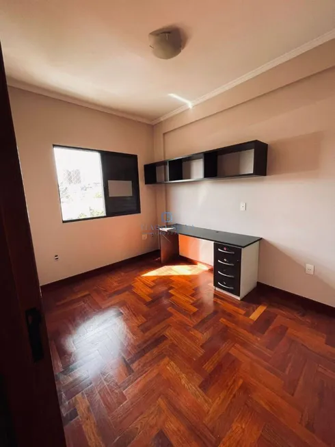 Foto 1 de Apartamento com 3 Quartos à venda, 100m² em Guanabara, Pouso Alegre