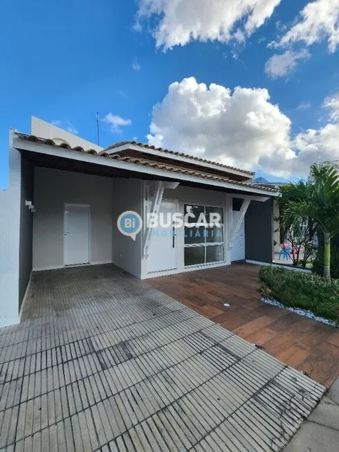 Foto 1 de Casa com 2 Quartos à venda, 182m² em Santa Mônica, Feira de Santana