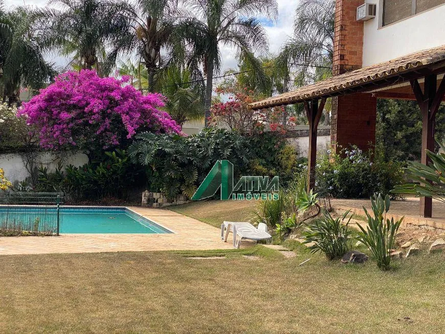 Foto 1 de Casa com 3 Quartos à venda, 611m² em Bandeirantes, Belo Horizonte
