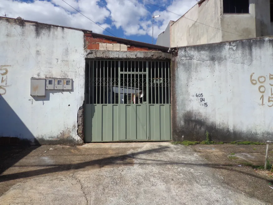 Foto 1 de Imóvel Comercial com 4 Quartos à venda, 150m² em Recanto das Emas, Brasília