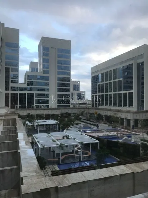 Foto 1 de Sala Comercial para venda ou aluguel, 46m² em Jacarepaguá, Rio de Janeiro