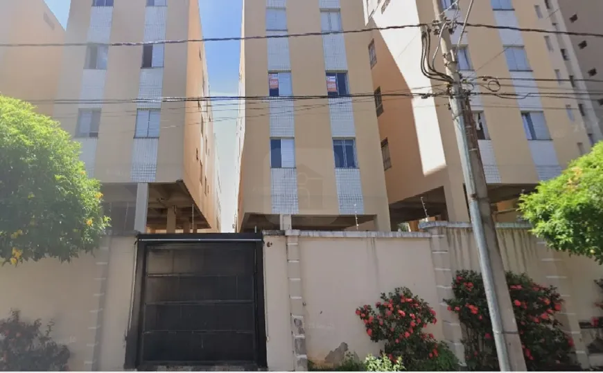 Foto 1 de Apartamento com 3 Quartos à venda, 65m² em Copacabana, Uberlândia
