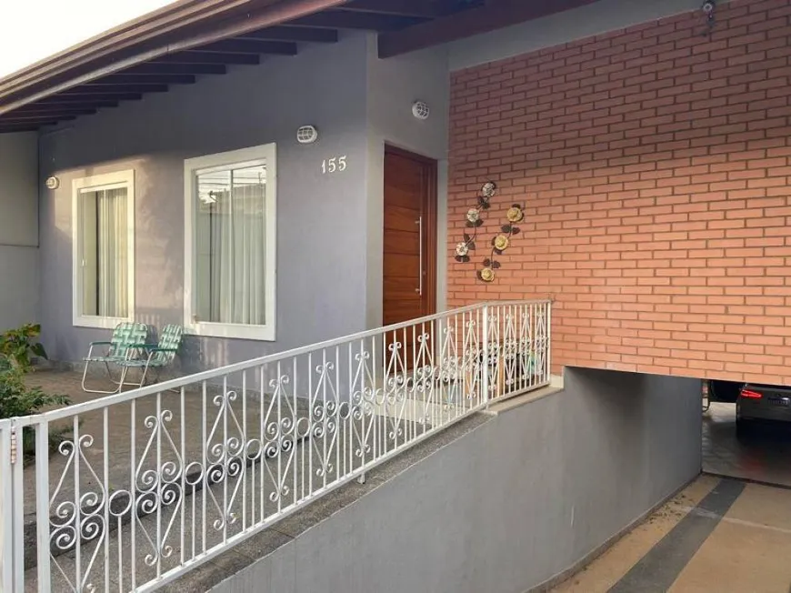 Foto 1 de Casa com 4 Quartos à venda, 202m² em Vila Santana, Campinas