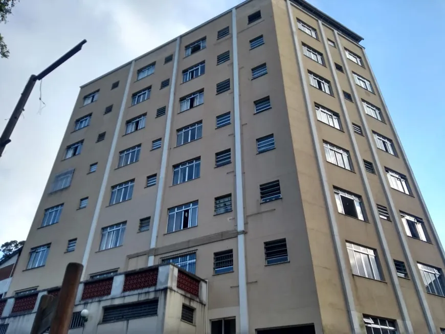 Foto 1 de Apartamento com 1 Quarto para venda ou aluguel, 45m² em Coronel Veiga, Petrópolis