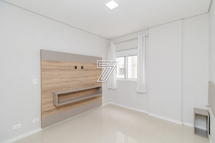 Foto 1 de Apartamento com 2 Quartos à venda, 58m² em Rebouças, Curitiba