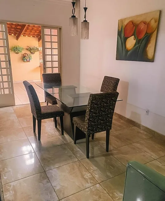 Foto 1 de Casa com 3 Quartos à venda, 139m² em Setor Garavelo, Aparecida de Goiânia