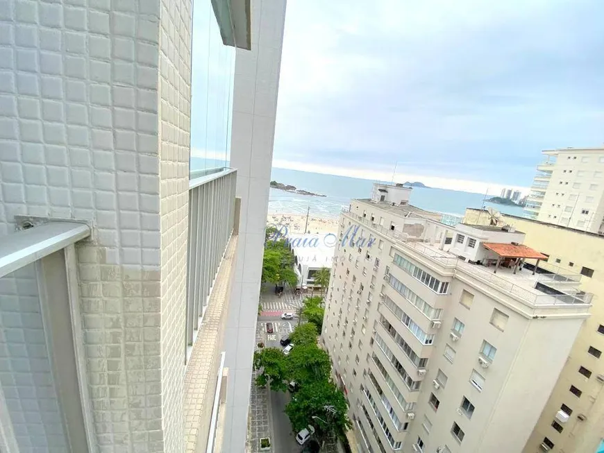Foto 1 de Apartamento com 2 Quartos à venda, 105m² em Praia das Pitangueiras, Guarujá