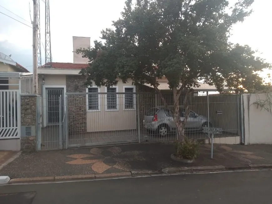 Foto 1 de Casa com 3 Quartos à venda, 246m² em Vila Bressani, Paulínia