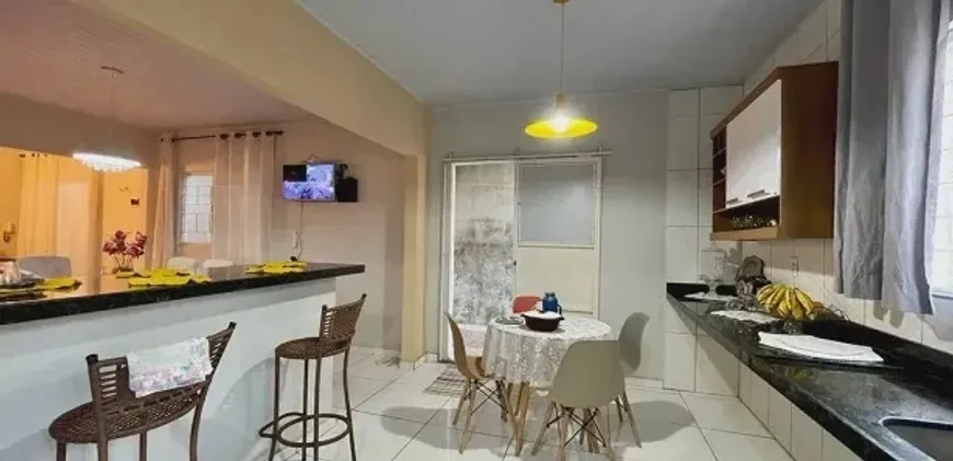 Foto 1 de Casa com 2 Quartos à venda, 120m² em Jardim Nova Esperança, Salvador