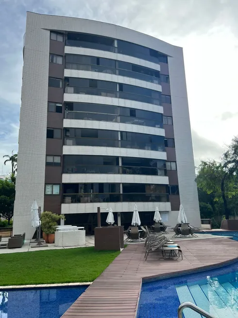 Foto 1 de Apartamento com 3 Quartos à venda, 130m² em Poço, Recife