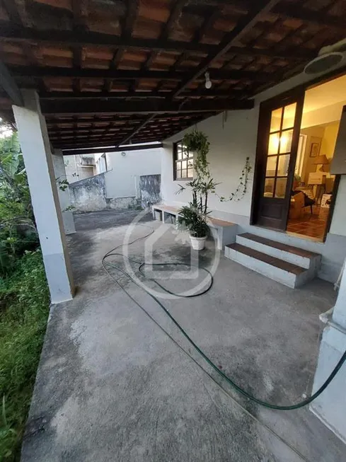 Foto 1 de Casa com 3 Quartos à venda, 136m² em Tanque, Rio de Janeiro