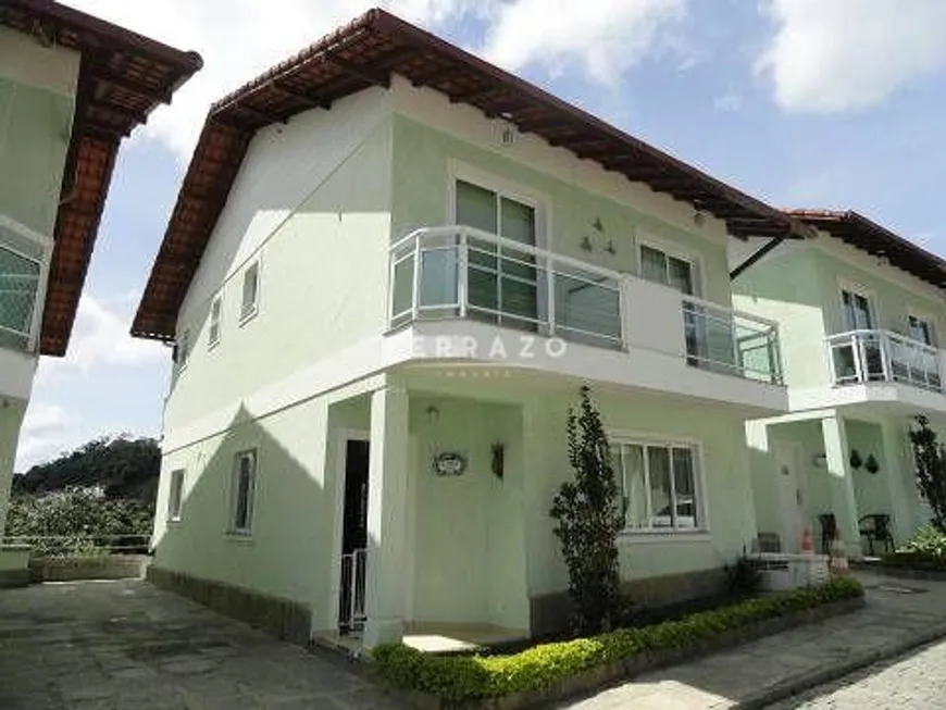 Foto 1 de Casa de Condomínio com 4 Quartos à venda, 138m² em Agriões, Teresópolis