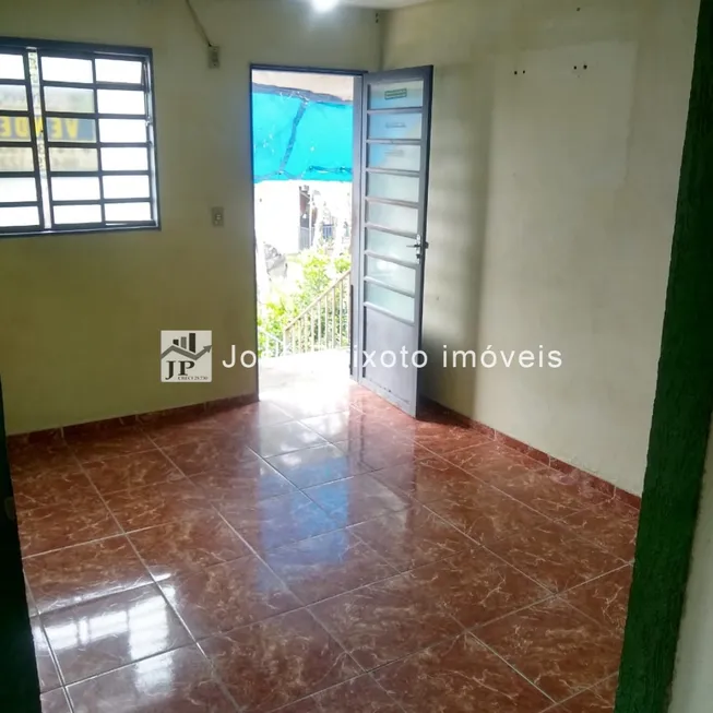 Foto 1 de Casa com 2 Quartos à venda, 50m² em Campo Grande, Rio de Janeiro